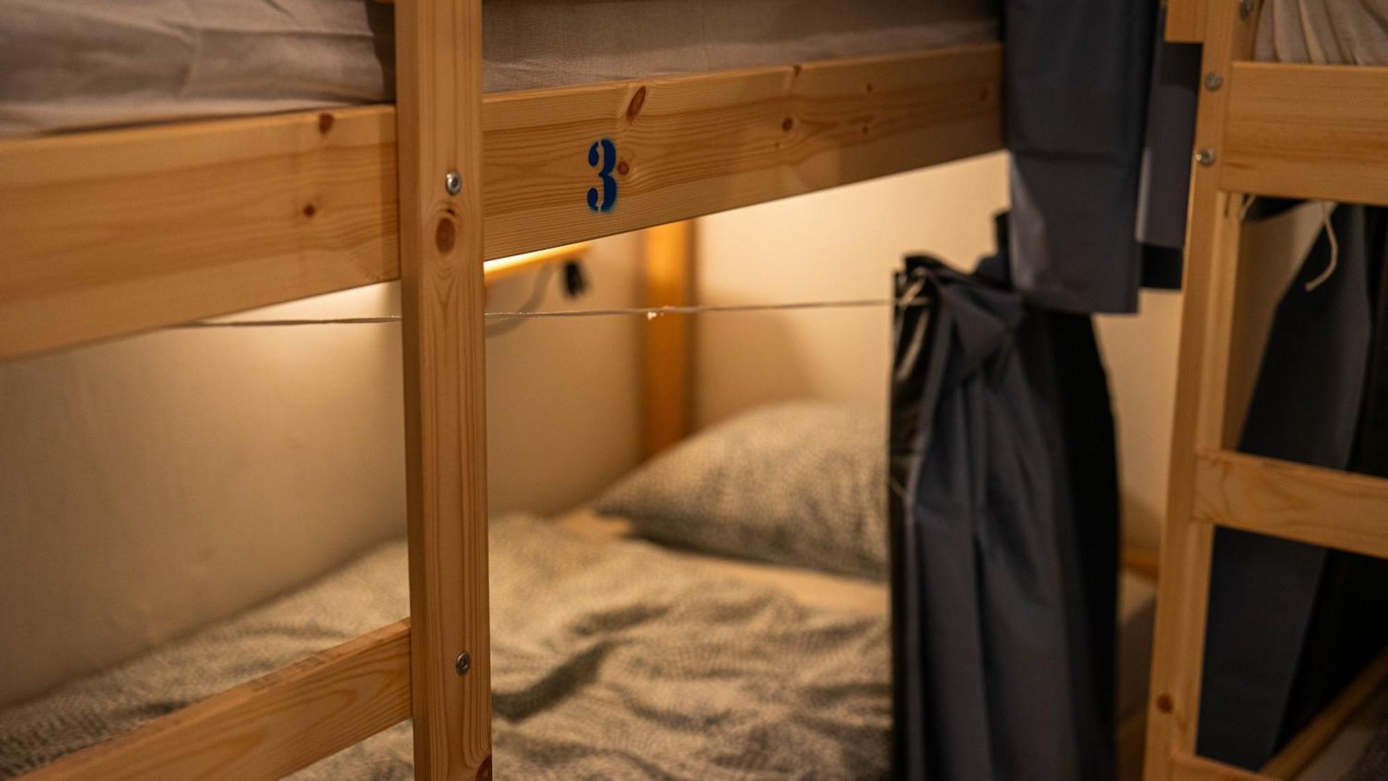 לאס פאלמס דה גראן קנאריה Dona Rose Surf Hostel חדר תמונה